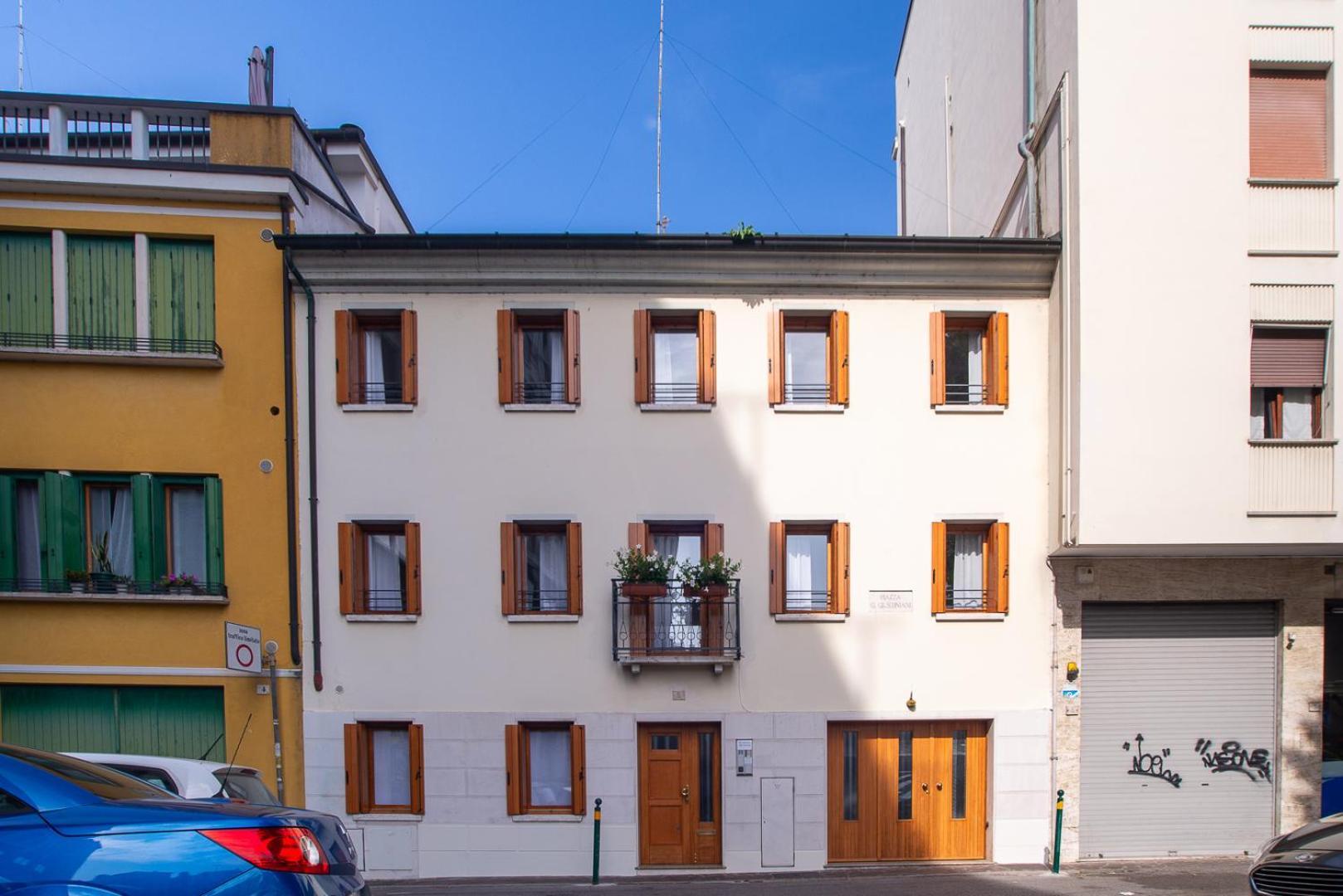 Giustiniani Apartments Treviso Buitenkant foto